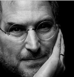 Steve Jobs Dead at 56