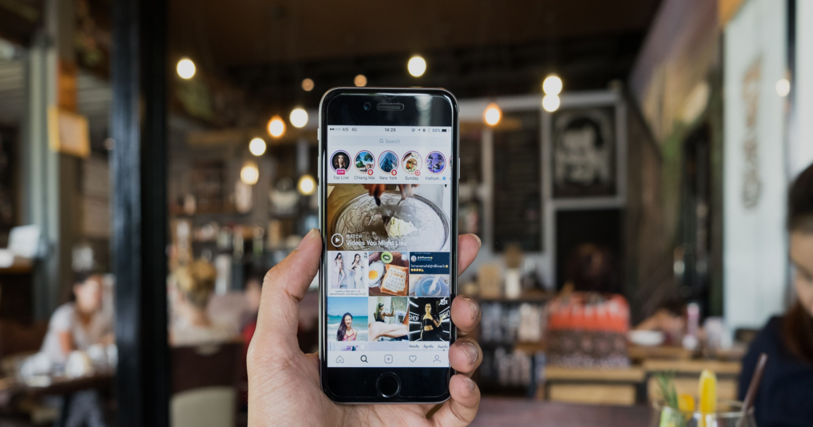 Instagram Makes It Easier To Discover Local Businesses via @sejournal, @MattGSouthern