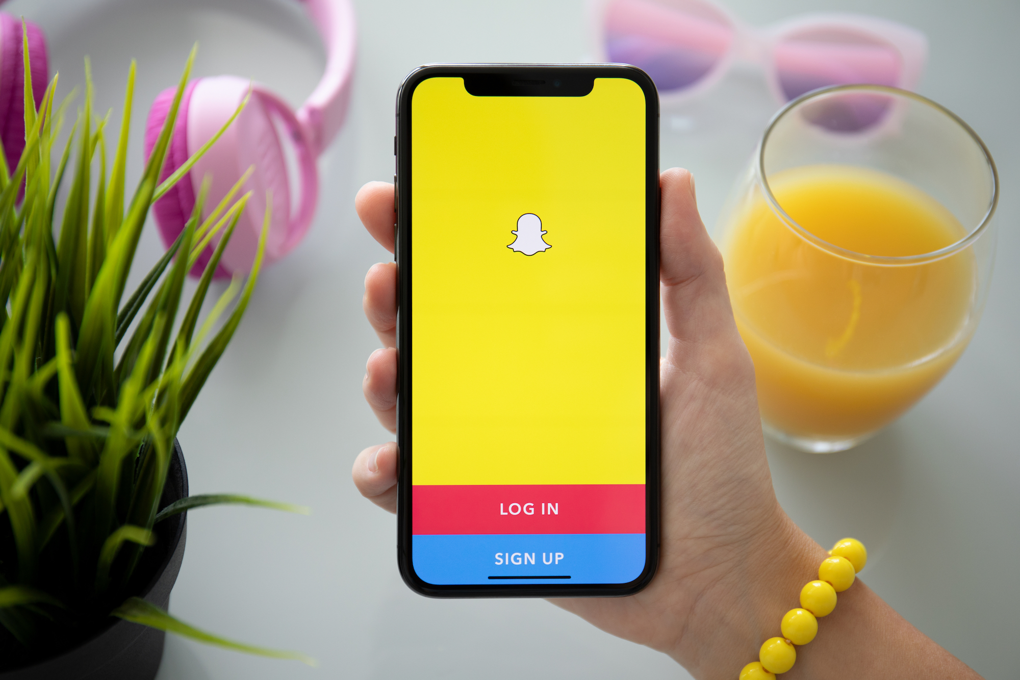 Snapchat lanza My AI: un nuevo chatbot para redes sociales
