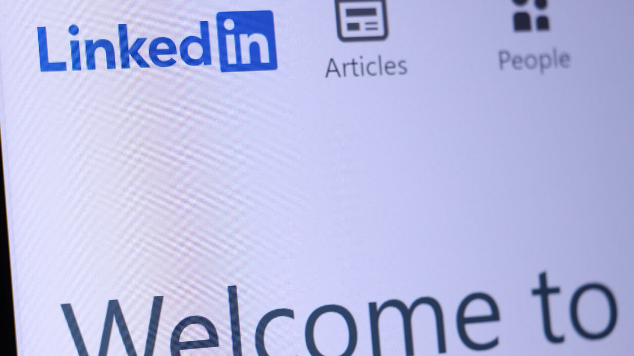 LinkedIn Launches New Creator Hub With Content Strategy Tips