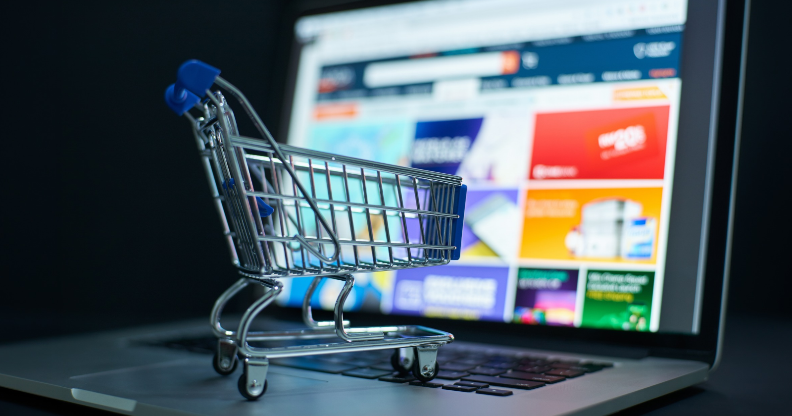 Google Says Target Changes Don’t Reset Learning – 6 PPC Takeaways For BFCM